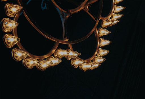 Light Bulb Chandelier | Avantte Interior Design